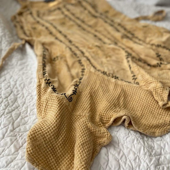 Yellow Embroidered Dress - Picture 2 of 7